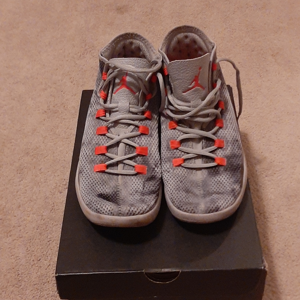 Jordan Reveal Premium